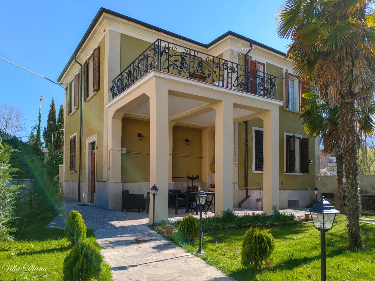 B&B Villa Diana Sulmona Bagian luar foto